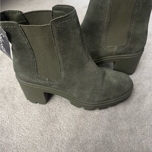 Splendid Melissa Olive Heeled Boots size 7